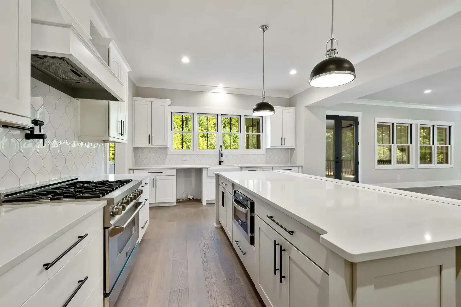 4 Cabinet Features That Improve Kitchen Storage