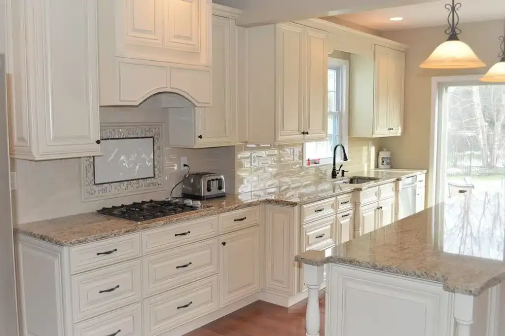 Custom kitchen cabinets with premium finishes